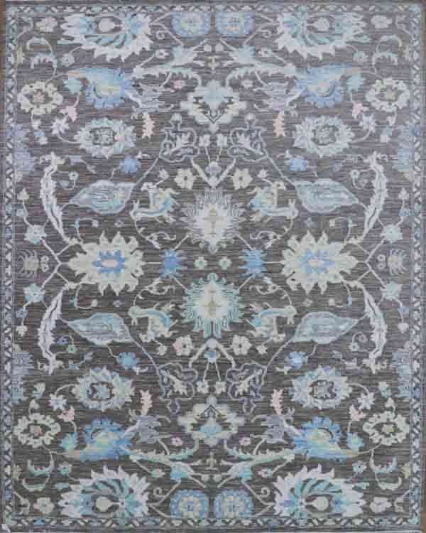 Traditional Anita Rug