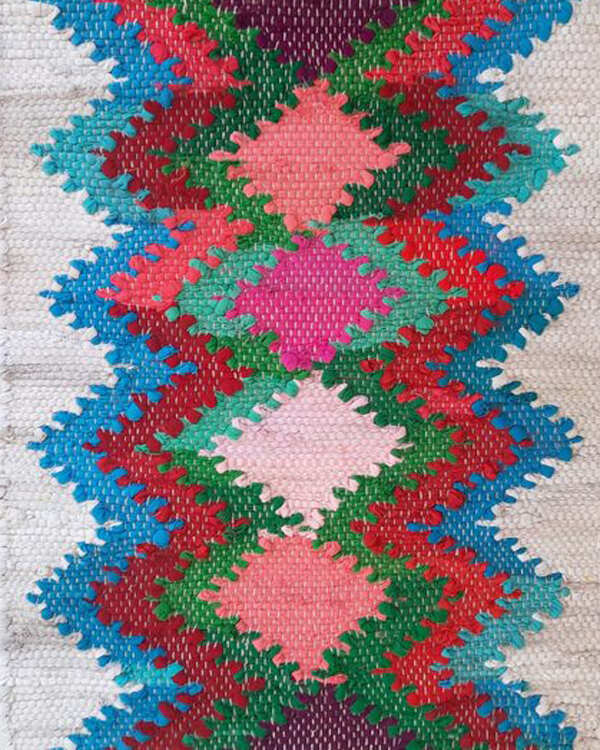 Simple Flatweave Bednob Rug