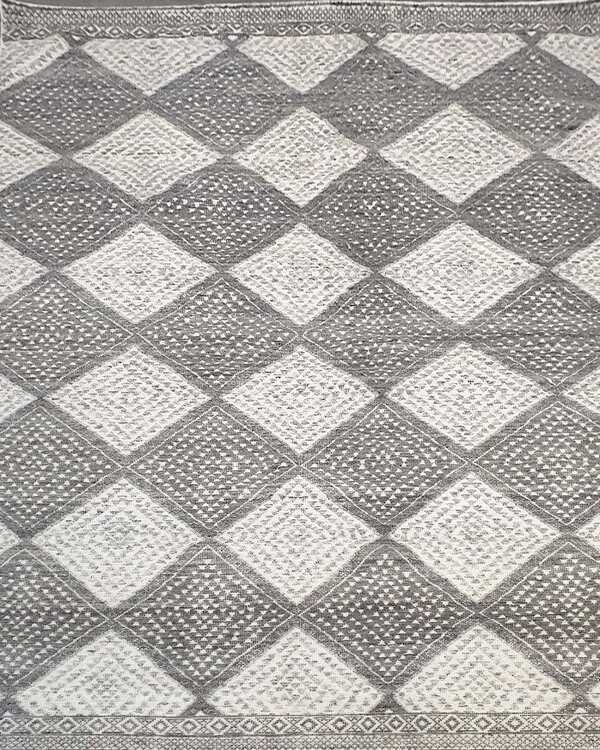 Simple Jaqard Compton Rug