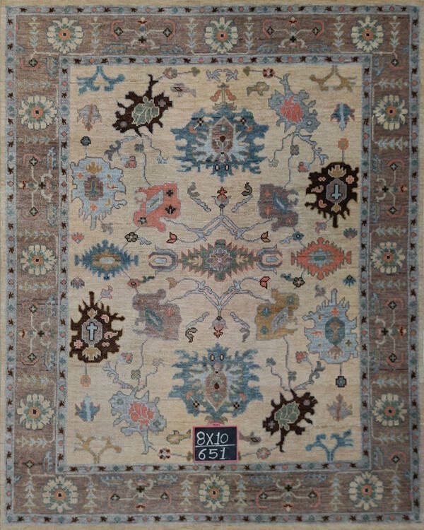 Traditional Oushak Elmer Rug