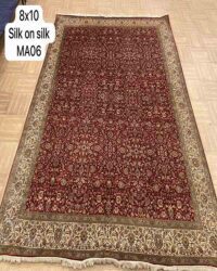 Prestigious old oakley oriental rug in size 5x7 feet in red colour