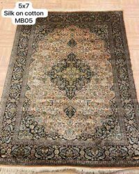 Prestigious old oaklyn oriental rug in size 5x7 feet in cream black colour