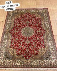 Prestigious old octavia oriental rug in size 5x7 feet in cream red colour