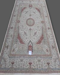 Prestigious old renata oriental rug in size 7x10 feet in ivory red colour